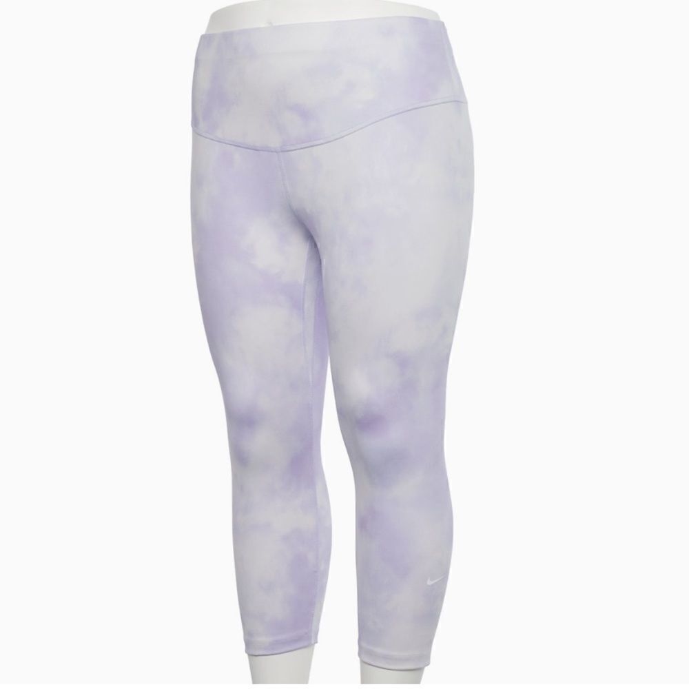 Nike | Plus Size One Icon Clash Cropped